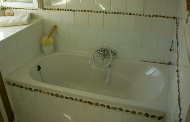 Die Badewanne im G�stebad